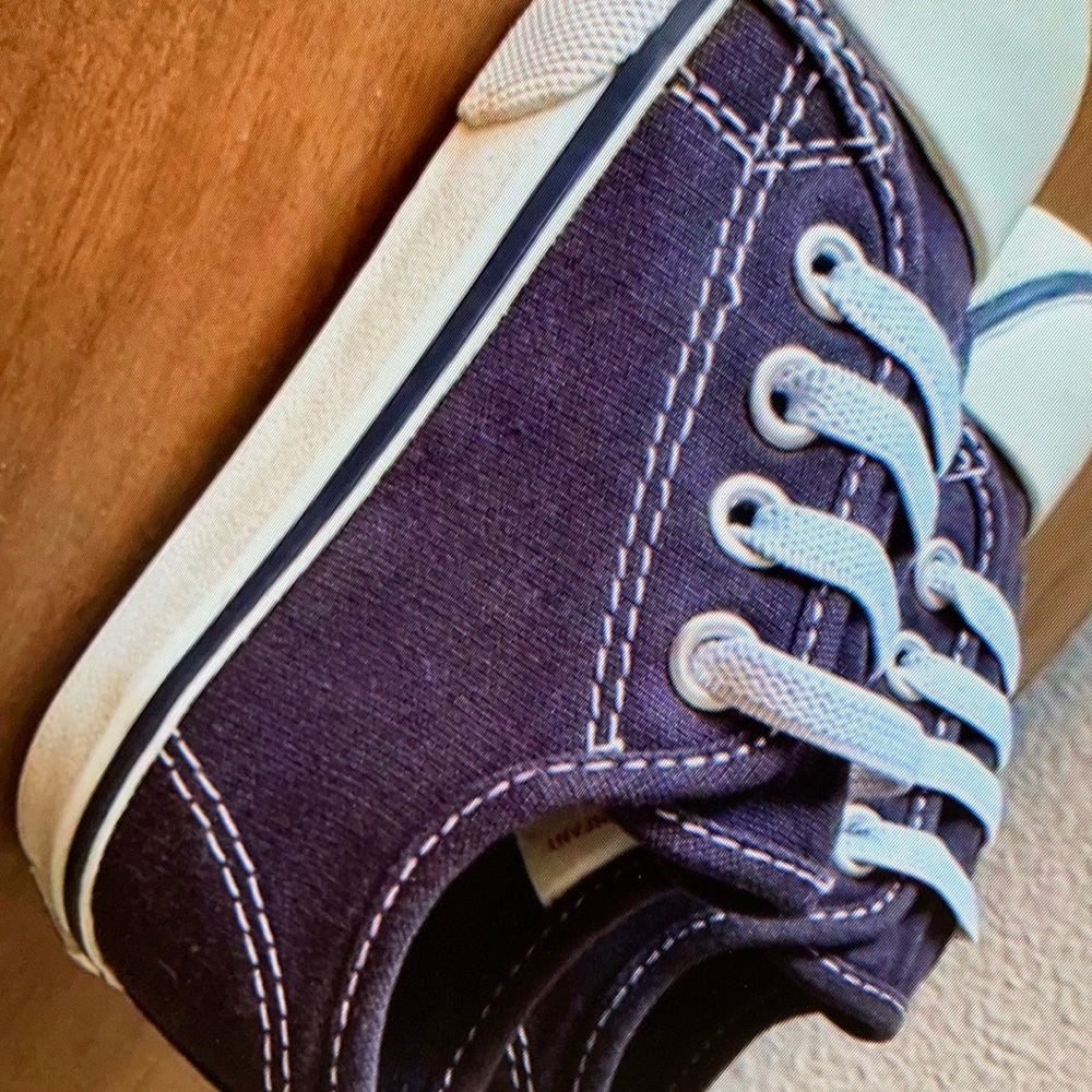 Rubber toe infant navy canvas print shoes